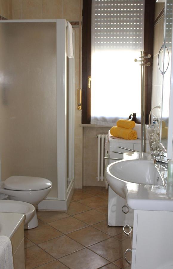 Bed and Breakfast B. & B. Nabucco Parma Exterior foto